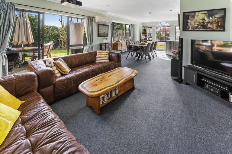 Photo of property in 36 Totara Park Avenue, Motueka, 7120