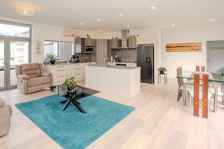 Photo of property in 6 Barrett Place, Kerikeri, 0230