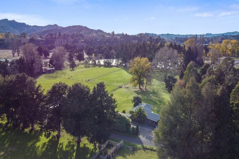 Photo of property in 12 Blair Road, Taumarunui, 3992