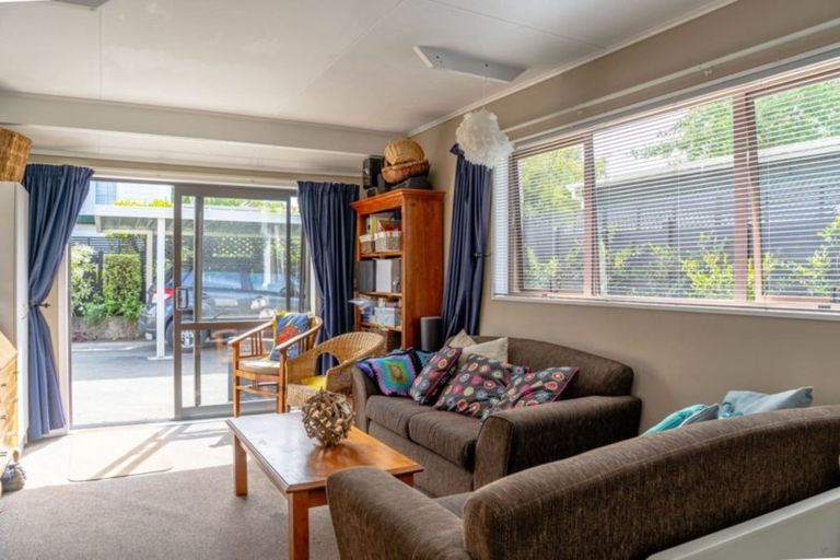 Photo of property in 2a Jordan Terrace, Lansdowne, Masterton, 5810