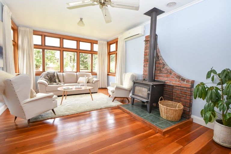 Photo of property in 62 Kent Street, Carterton, 5713