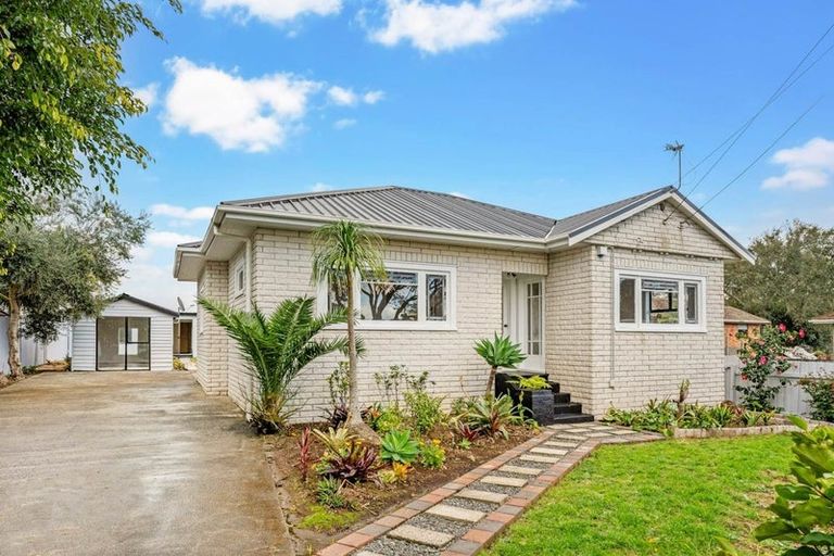 Photo of property in 43 Hutton Street, Otahuhu, Auckland, 1062