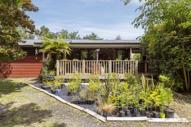 Photo of property in 944 Mapara Road, Kinloch, Taupo, 3385