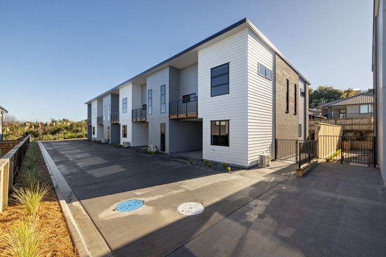 Photo of property in 12 Harapa Way, Brookfield, 3110