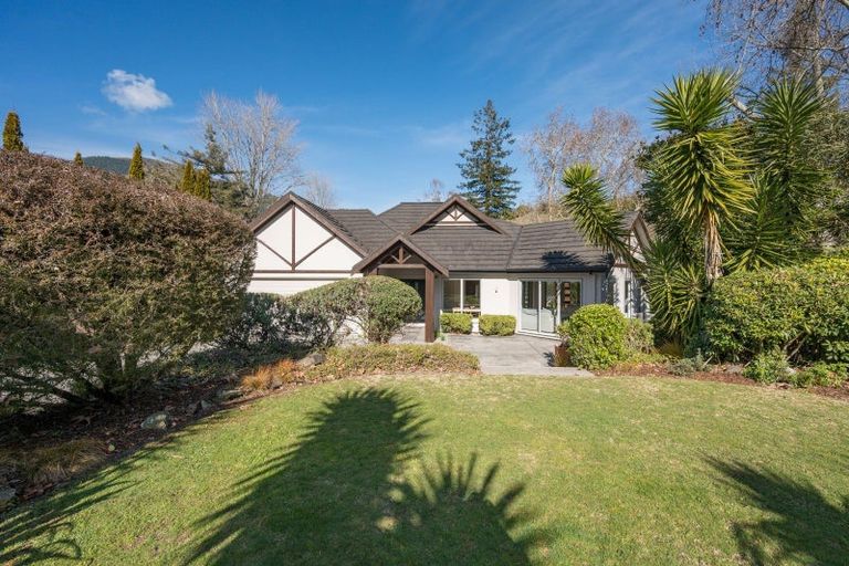 Photo of property in 25 Montebello Avenue, Stoke, Nelson, 7011