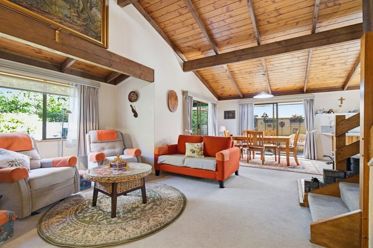 Photo of property in 25 Brookdale Drive, Ngongotaha, Rotorua, 3010