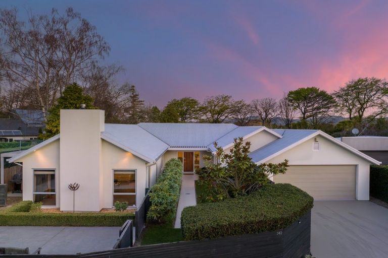 Photo of property in 142 North Parade, Richmond, Christchurch, 8013