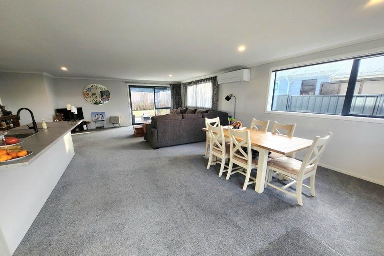 Photo of property in 11e Kingslea Street, Holmes Hill, Oamaru, 9401