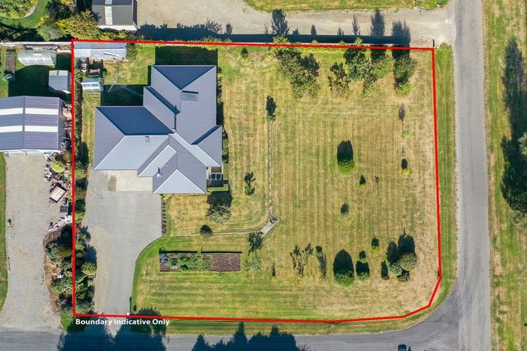 Photo of property in 17 Bond Street, Waimate, 7924