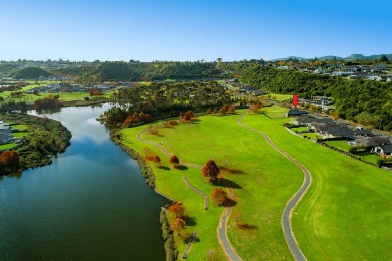 Photo of property in 154 Lakes Boulevard, Pyes Pa, Tauranga, 3112