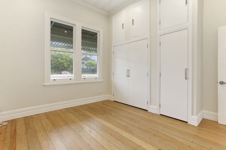 Photo of property in 7 Bannerman Road, Morningside, Auckland, 1022