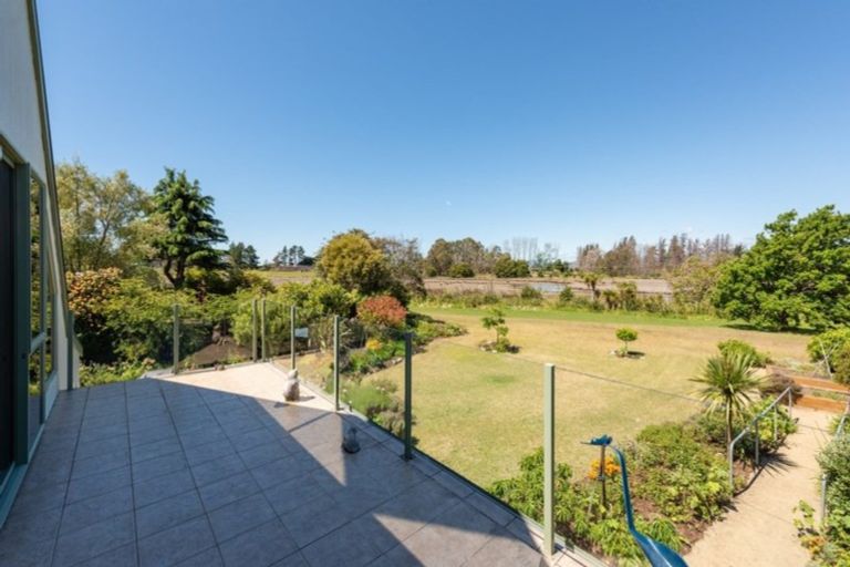 Photo of property in 10 Moreland Place, Mapua, 7005