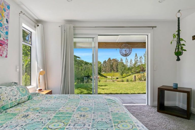 Photo of property in 1/142 Mapara Road, Acacia Bay, Taupo, 3385
