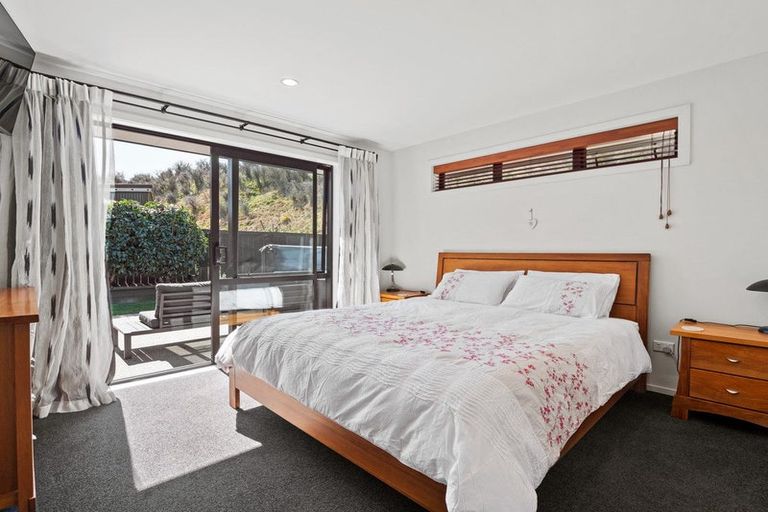 Photo of property in 82 Risinghurst Terrace, Lower Shotover, Queenstown, 9304