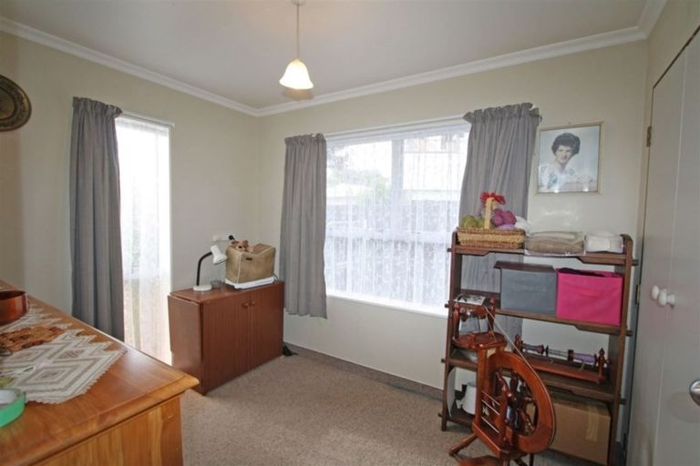 Photo of property in 3 Tawake Place, Waitara, 4320