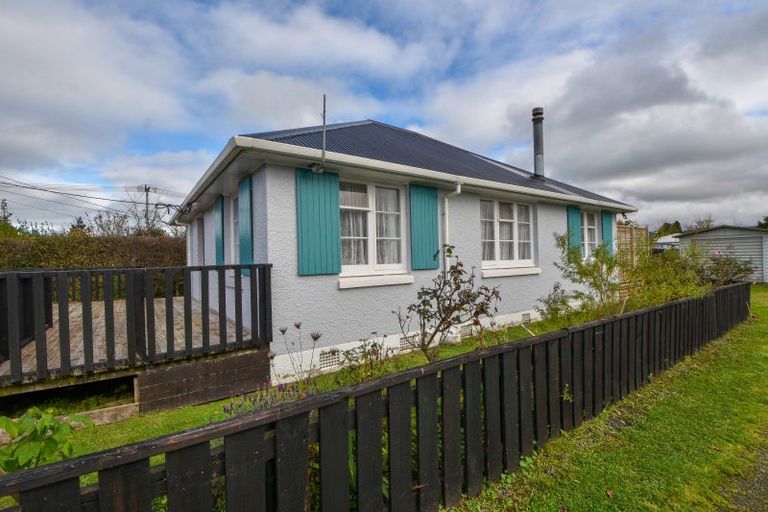 Photo of property in 255 High Street North, Carterton, 5713