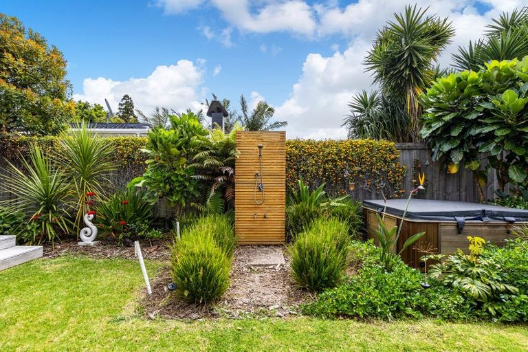 Photo of property in 59 The Circle, Manly, Whangaparaoa, 0930