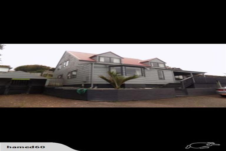 Photo of property in 8 Claret Place, Henderson, Auckland, 0612