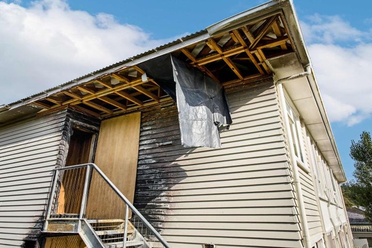 Photo of property in 2-8 Hanson Grove, Stokes Valley, Lower Hutt, 5019