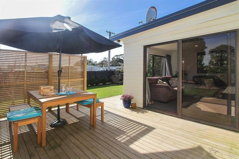 Photo of property in 19 France Street, Waiuku, 2123