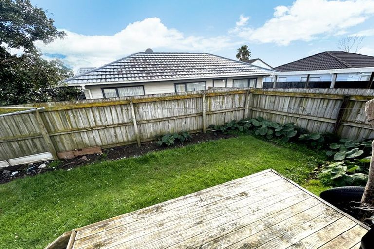 Photo of property in 49 Burundi Avenue, Clendon Park, Auckland, 2103