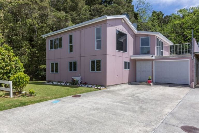 Photo of property in 15 Tohitapu Road, Paihia, 0200