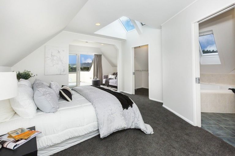 Photo of property in 7 Carlow Grove, Birchville, Upper Hutt, 5018