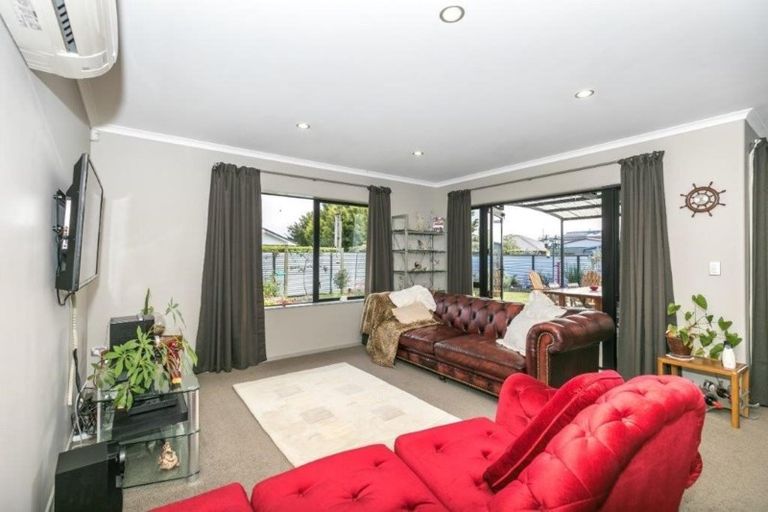 Photo of property in 19 Okoroire Street, Tirau, 3410