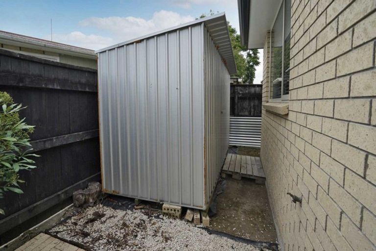 Photo of property in 2 Pryce Place, Silverdale, Hamilton, 3216