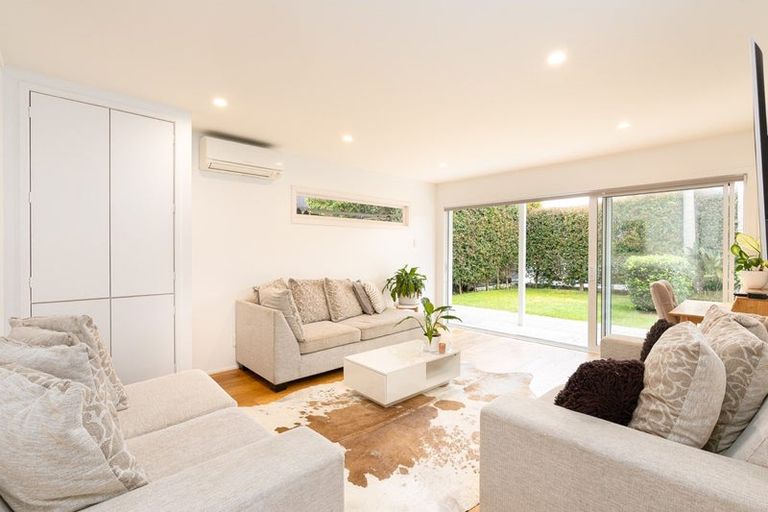 Photo of property in 5a William Street, Takapuna, Auckland, 0622