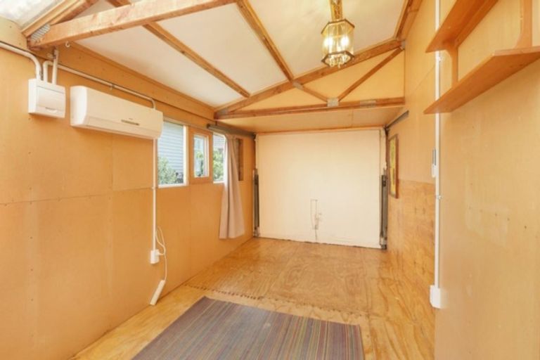 Photo of property in 2/10 Hillier Place, Spreydon, Christchurch, 8024