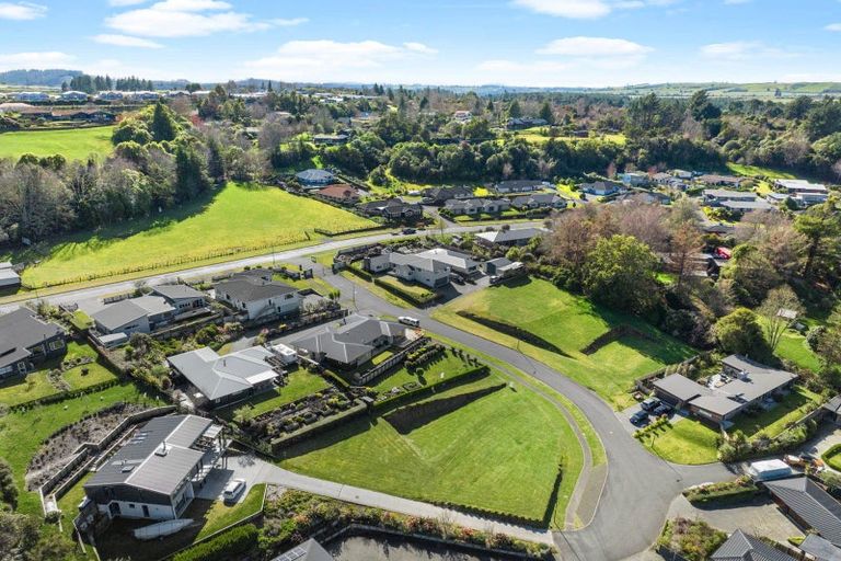 Photo of property in 12 Stevenson Way, Rangatira Park, Taupo, 3330
