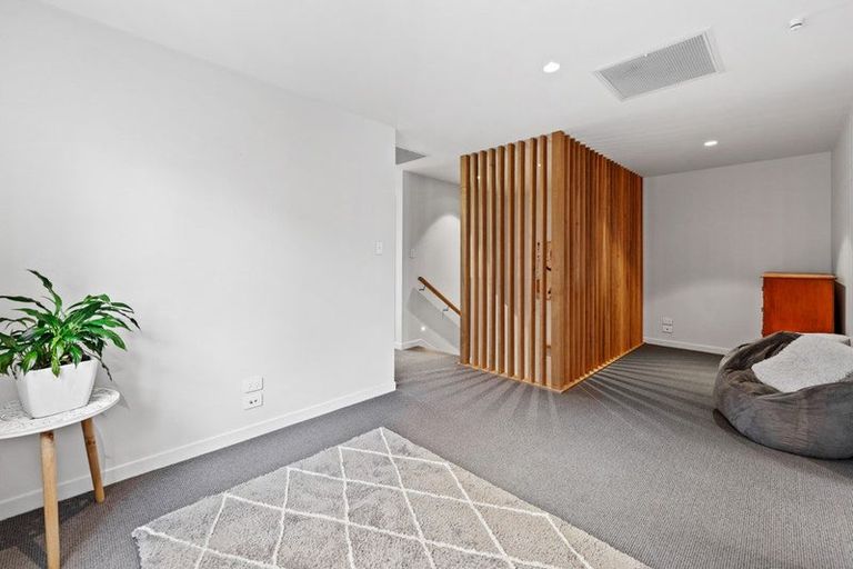 Photo of property in 3 Sierra Pine Road, Hobsonville, Auckland, 0616