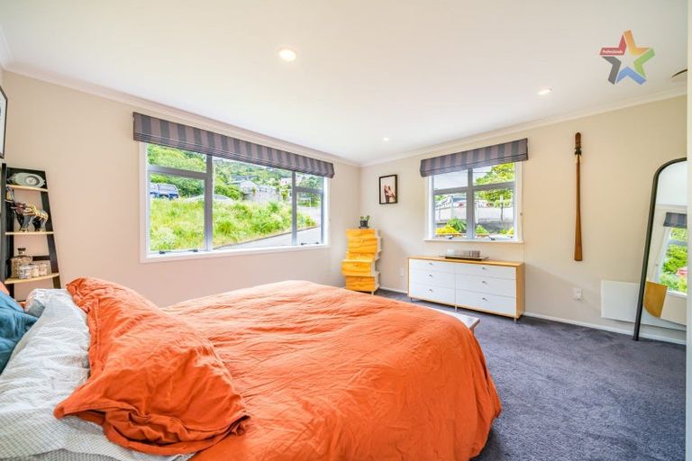 Photo of property in 1 Taku Matenga Grove, Korokoro, Lower Hutt, 5012