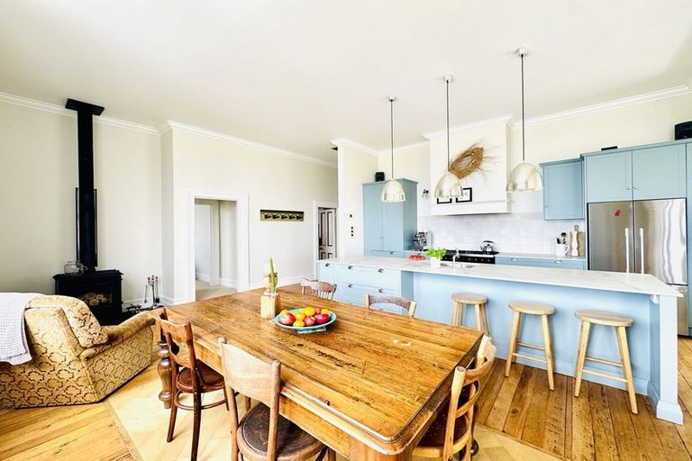 Photo of property in 15 Wharfe Street, South Hill, Oamaru, 9400