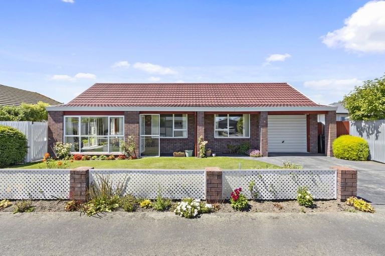 Photo of property in 2/4 Forsyth Street, Spreydon, Christchurch, 8024