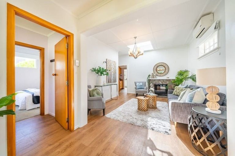 Photo of property in 26 Kauri Street, Eastbourne, Lower Hutt, 5013