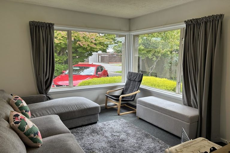 Photo of property in 72 Hounslow Street, Ilam, Christchurch, 8041