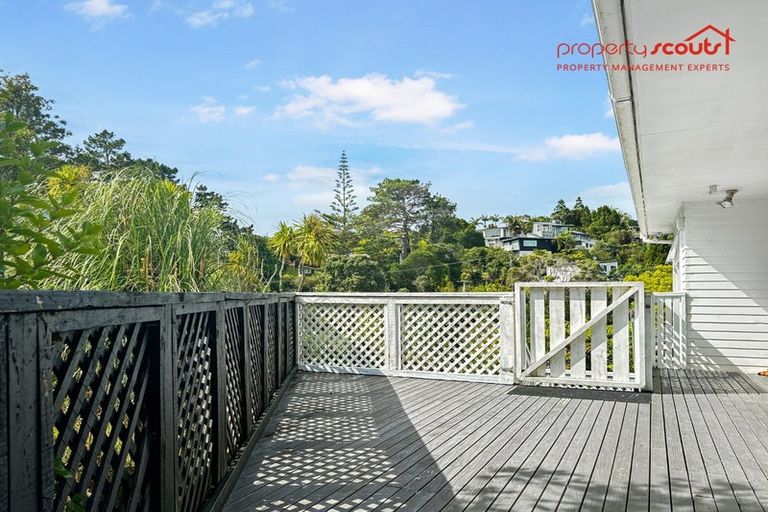 Photo of property in 80 Braemar Road, Castor Bay, Auckland, 0620