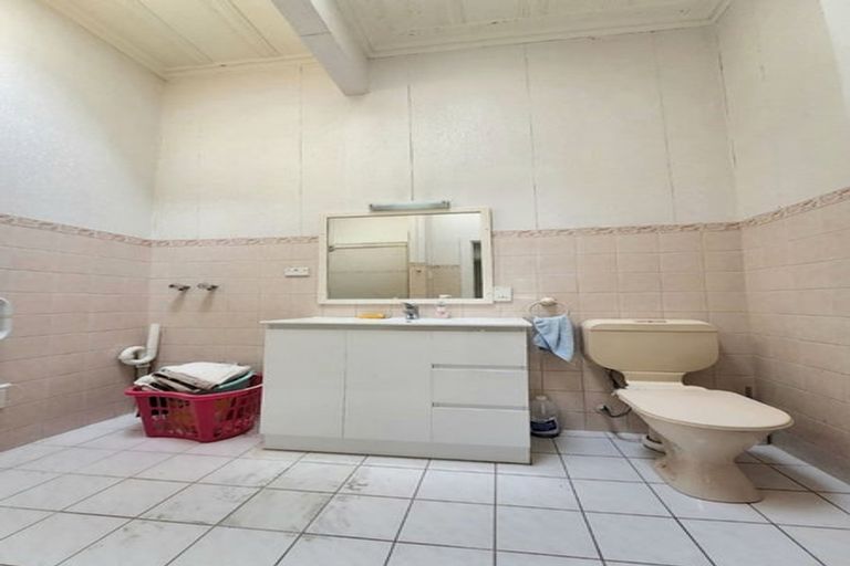 Photo of property in 70a Valley Road, Paraparaumu, 5032