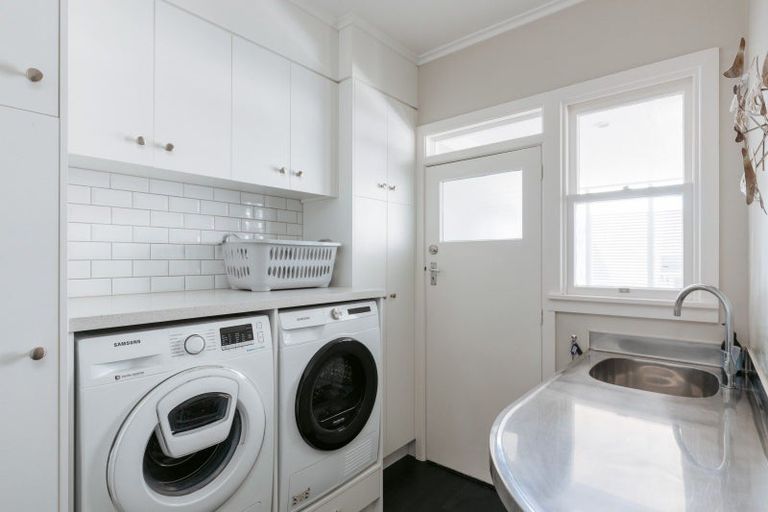 Photo of property in 31 Fourth Avenue, Tauranga, 3110