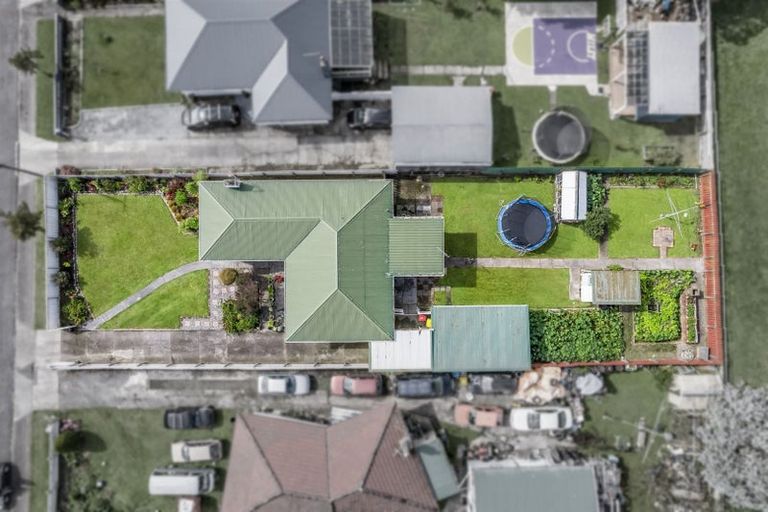 Photo of property in 13 Hay Street, Wainuiomata, Lower Hutt, 5014