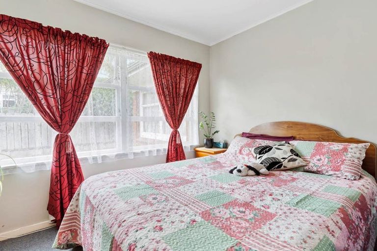 Photo of property in 1/9 Onslow Road, Papakura, 2110