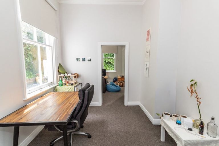 Photo of property in 86 Salamanca Road, Kelburn, Wellington, 6012
