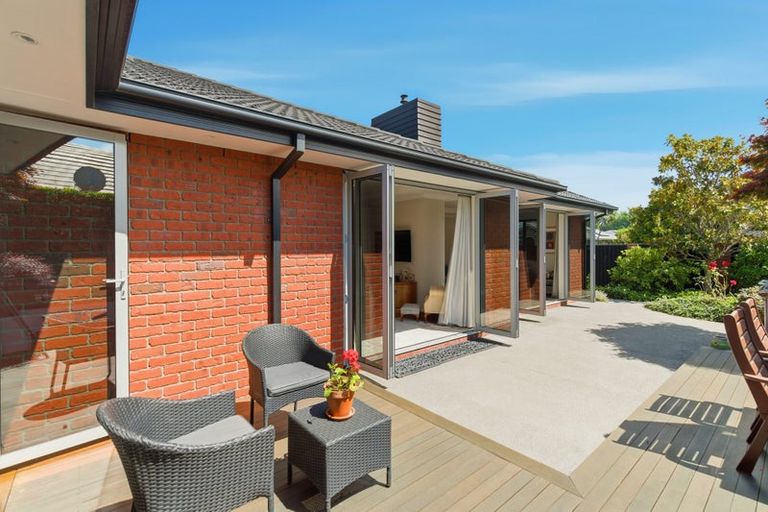 Photo of property in 18 Brookfield Drive, Northwood, Christchurch, 8051