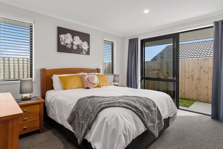 Photo of property in 74 Puhirake Crescent, Pyes Pa, Tauranga, 3112
