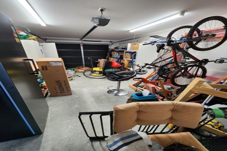 Photo of property in 7 Mawai Hakona Drive, Wallaceville, Upper Hutt, 5018