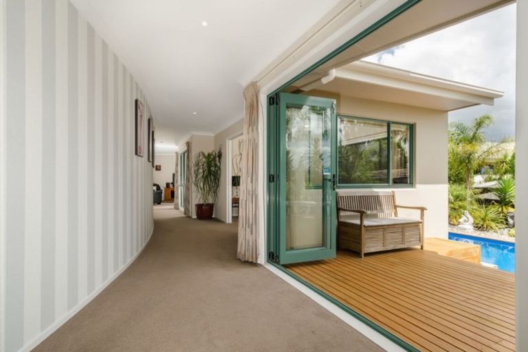 Photo of property in 21 Belle-mer Place, Gulf Harbour, Whangaparaoa, 0930
