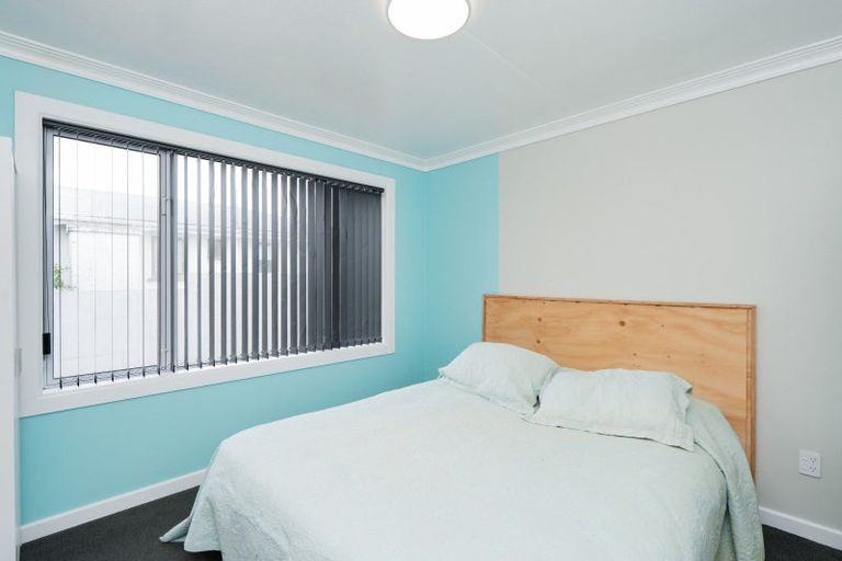 Photo of property in 224 Conyers Street, Strathern, Invercargill, 9812
