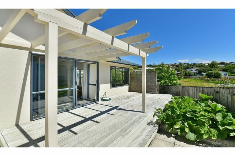 Photo of property in 62 Donald Street, Stanmore Bay, Whangaparaoa, 0932